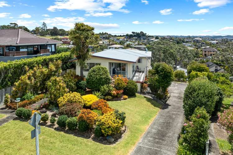 75 Marellen Drive Red Beach_18