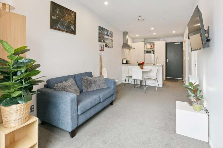 1509/74 Taranaki Street_4