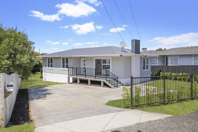 Charming Family Home in Mangere Bridge