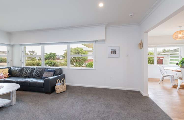 15 Marlowe Street Stoke_21