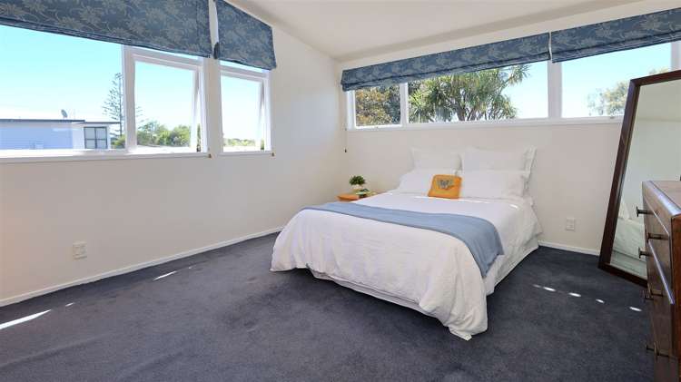 4 Tasman Avenue Henderson Valley_17