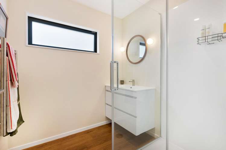 6A Rudyard Crescent Johnsonville_6