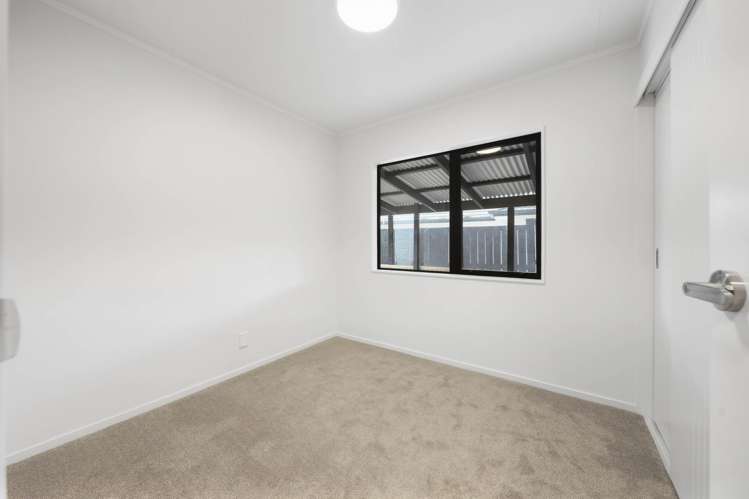 1 Harvest Drive Henderson_15