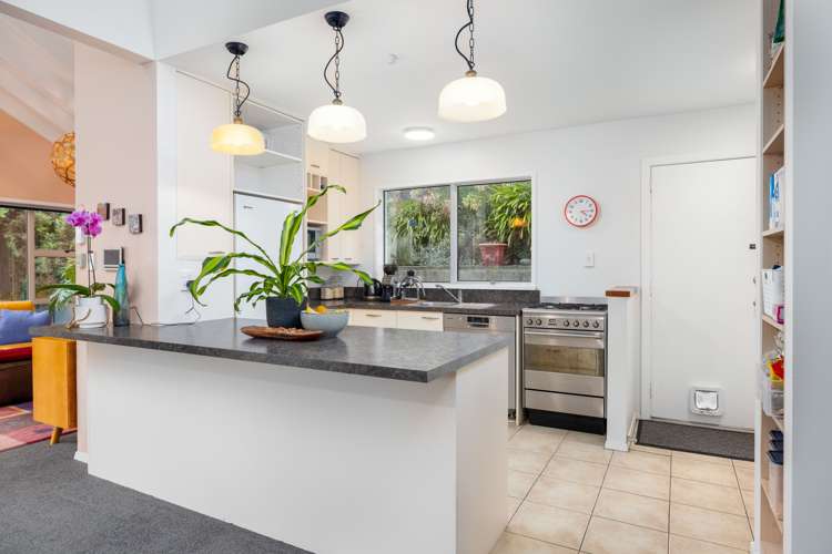 19 Foster Terrace Lyttelton_7