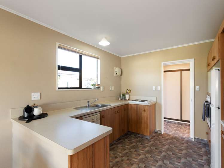 41 Howick Road Redwoodtown_4