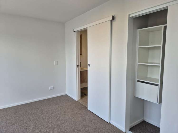 5/3 Treasure Lane Te Atatu South_10