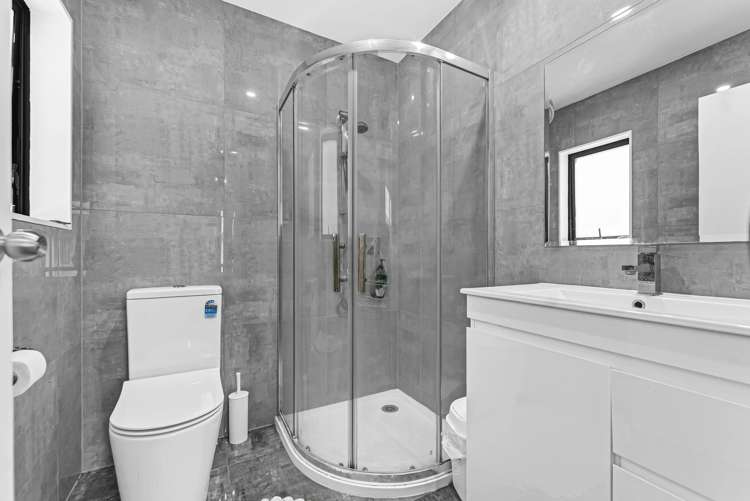 127E Russell Road Manurewa_13