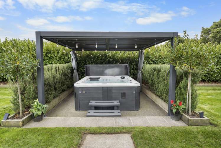 6 Banded Place Rolleston_21