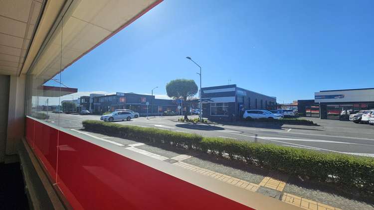 220 Karamu Road North Hastings_9