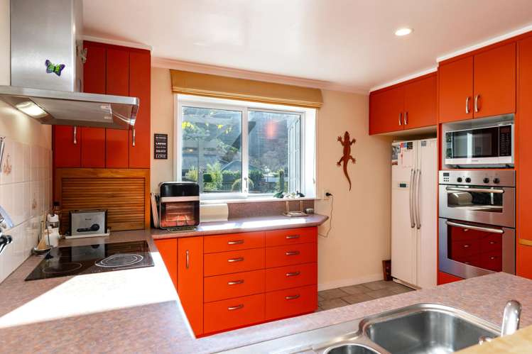 16 Huia Street Waikawa Picton_9