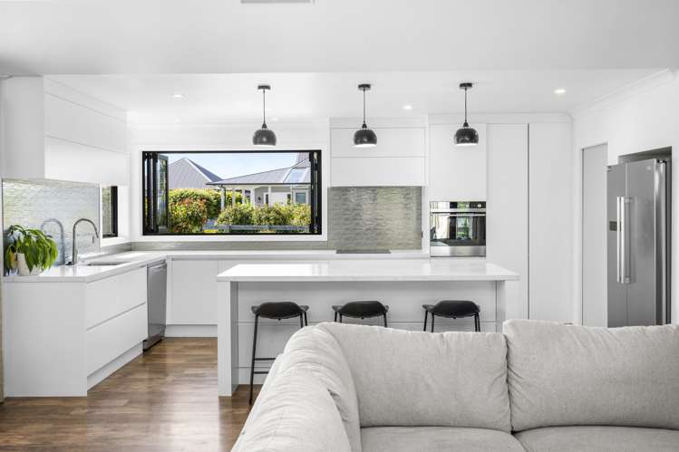 47 Alan Livingston Drive Cambridge_21