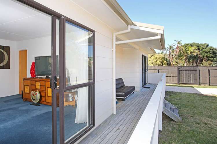 16 Westside Road Port Waikato_8