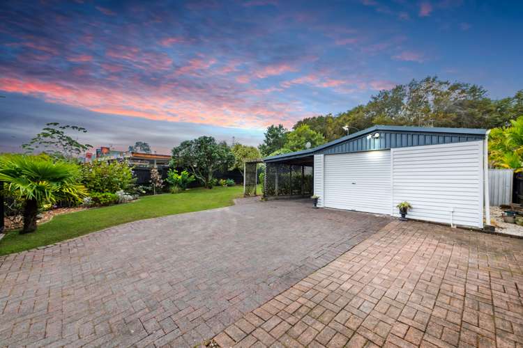 21 Chartwell Avenue Glenfield_18