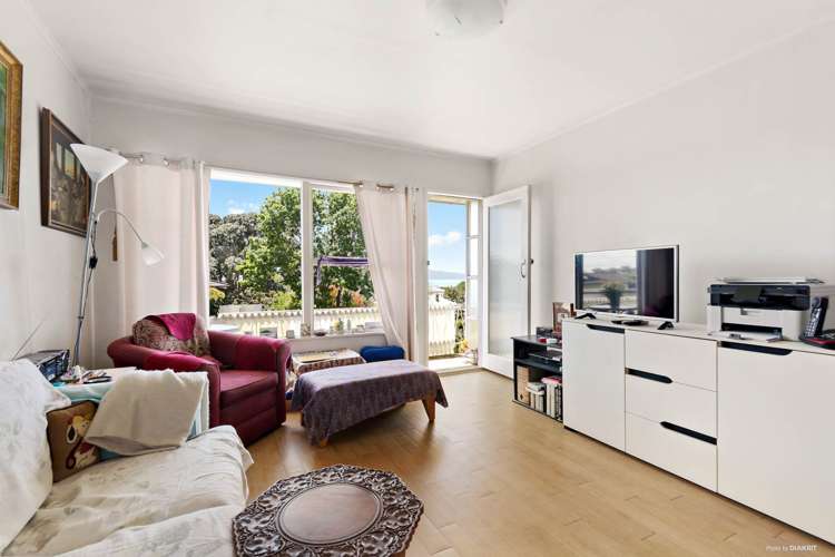 8/38 Vauxhall Road Devonport_1