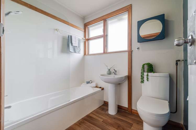 895 Main Street Roslyn_17