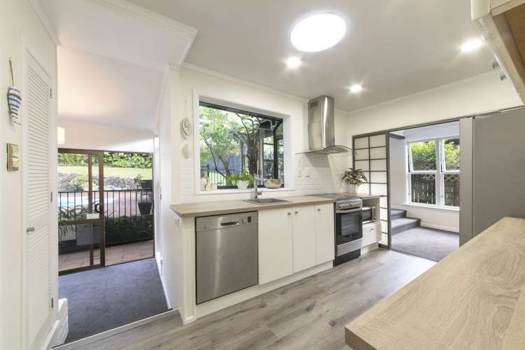 17 Deane Avenue Titirangi_1