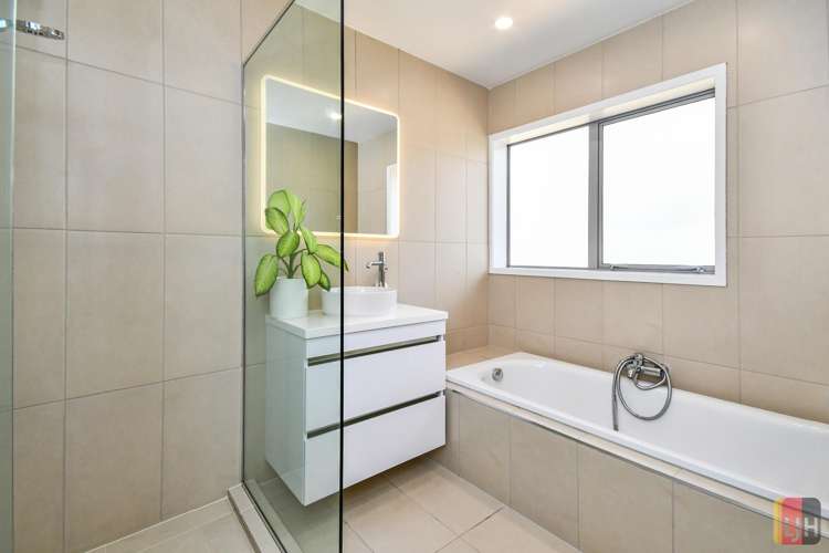 44 Rushgreen Avenue Pahurehure_15