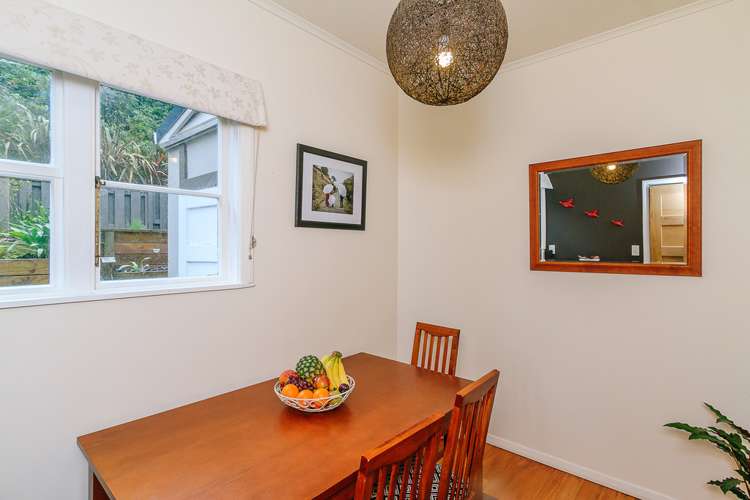 43 Sidlaw Street Strathmore Park_3