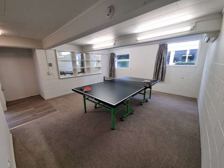 12 Seabreeze Road Narrow Neck_11