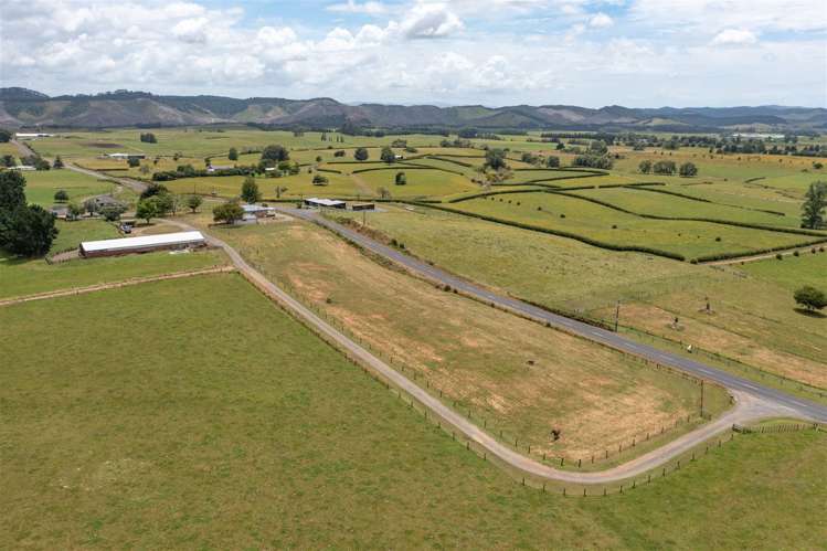 173 Falls Road Waerenga_23