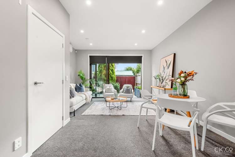 35 Ron Deal Way Epuni_4