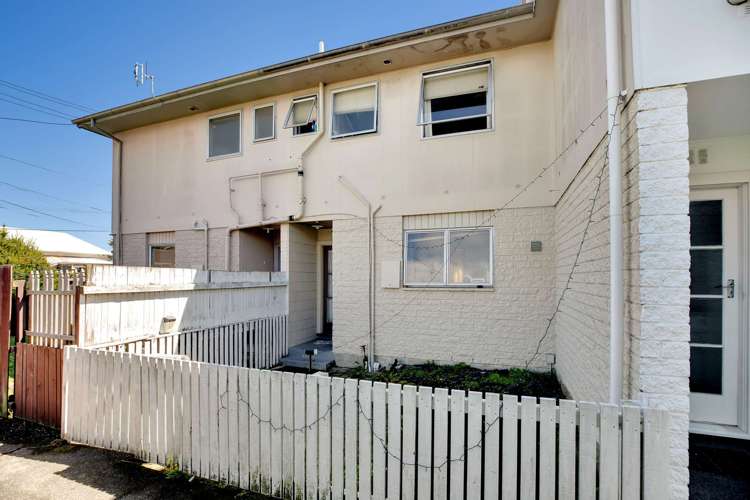 2/35 Parlane Street Addington_14