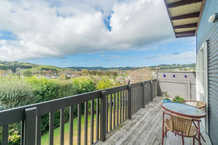 7 Empressa Heights Helensville_14