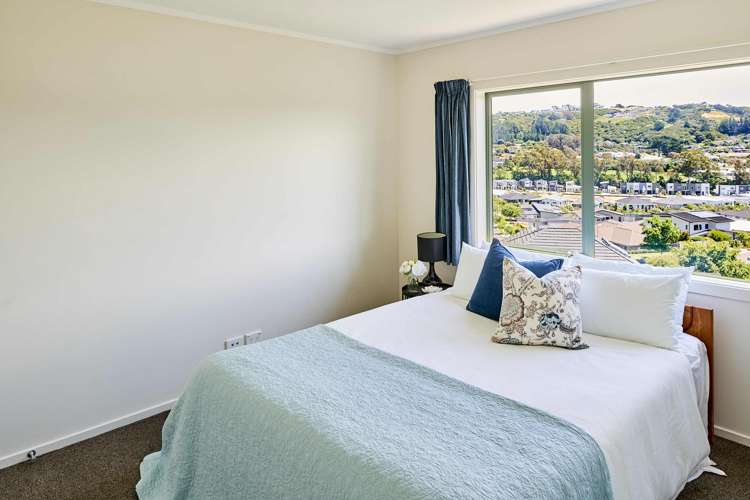 42f James Cook Drive Whitby_11