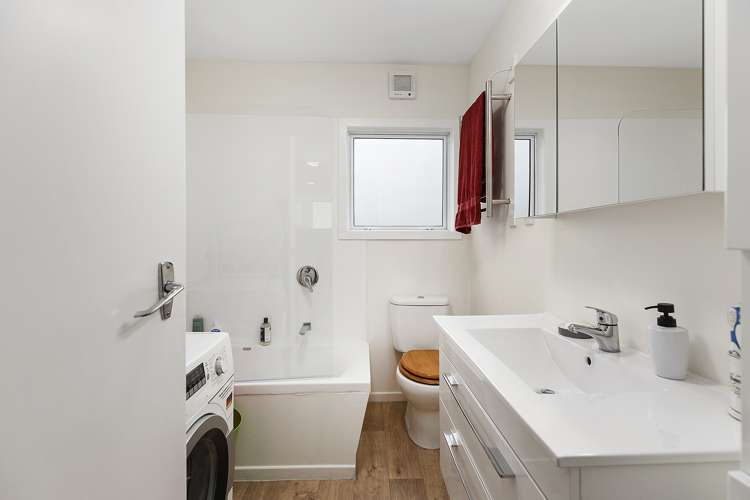 3a Chancellor Way Crofton Downs_6