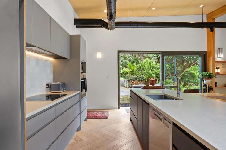 124 Cornwallis Road Cornwallis_11