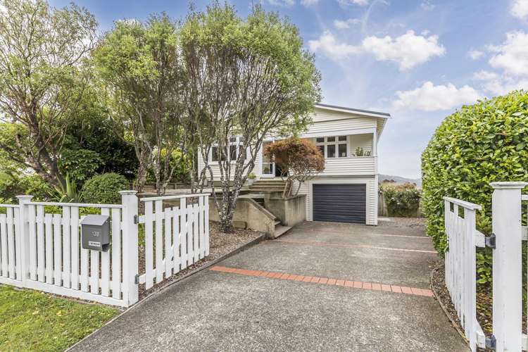 138 Messines Road Karori_1