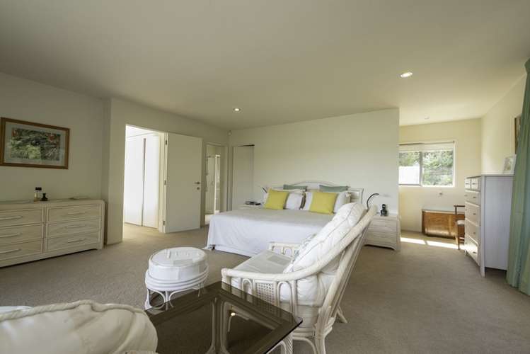 5c Deeming Road Russell Surrounds_9