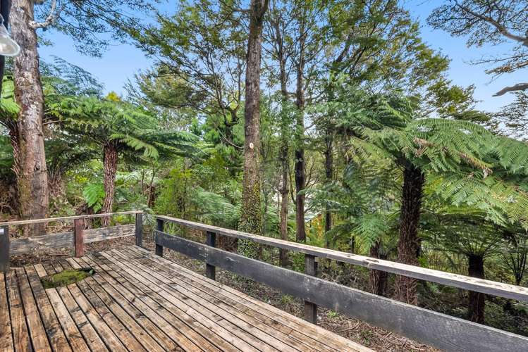 8 Freemans Way Pinehaven_19