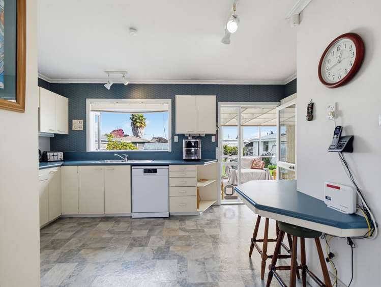 15 Caxton Street Onekawa_4