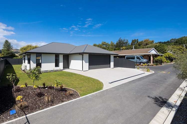 8 Magnolia Lane Mosgiel_24