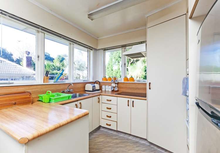 74 Nikau Street New Lynn_5