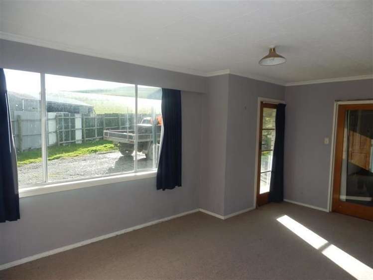 40 Mccaughan Street Winton Surrounds_11