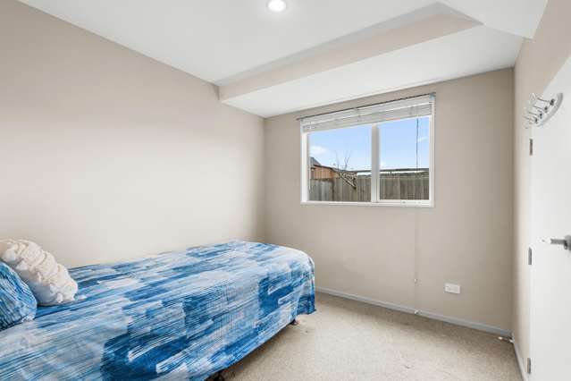 10/9 Cameron Street Sydenham_2