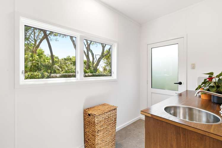 10 Mathieson Avenue Khandallah_23