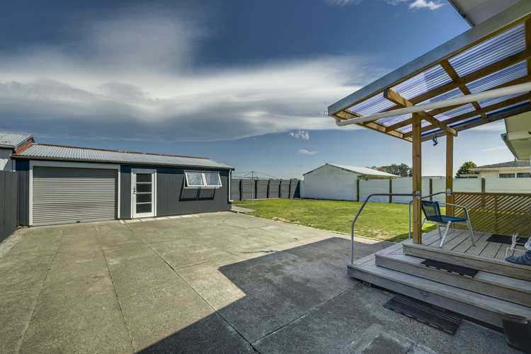 139 Flaxmere Avenue Flaxmere_11