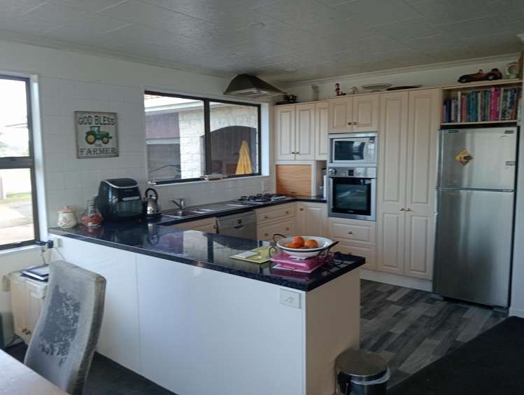 5 Papatotara Road Tuatapere_10