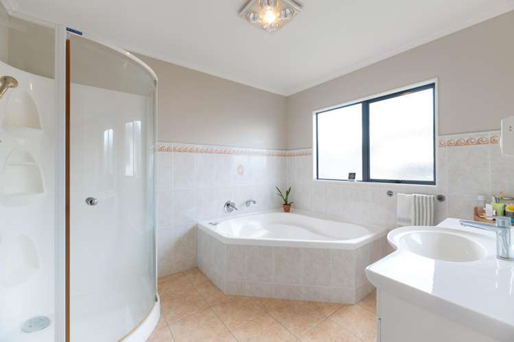 43 Calypso Way Unsworth Heights_20