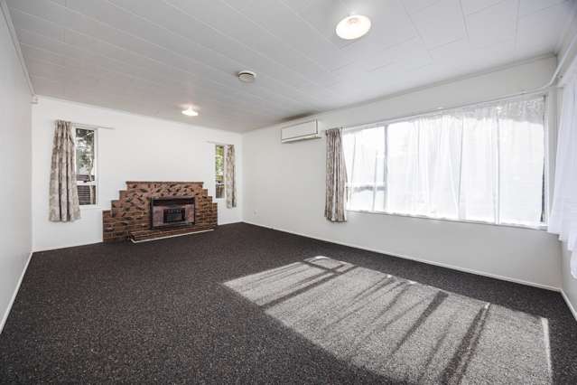 9 MCSHANE STREET Pukekohe_4