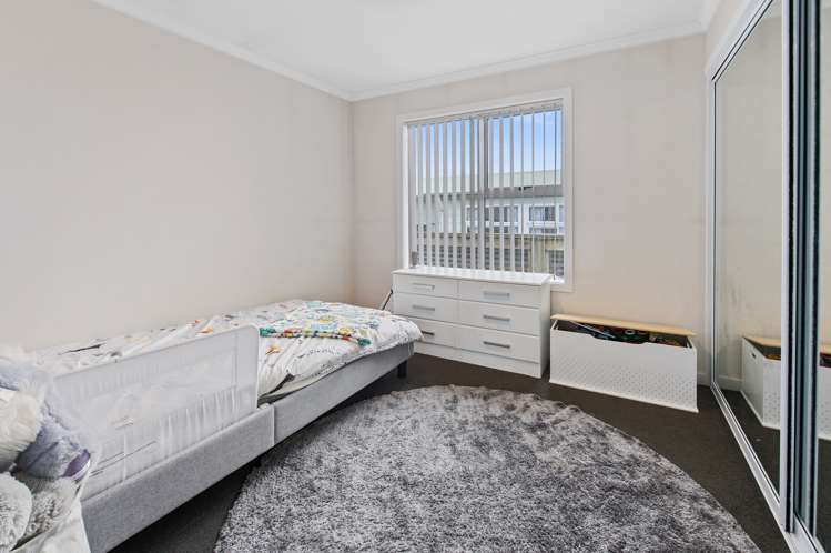 75 Lothian Crescent Strathern_13