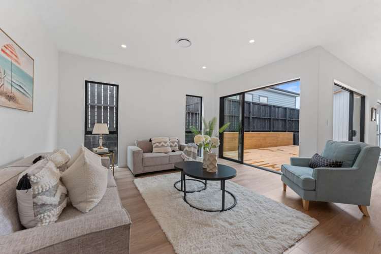 74 Huanui Drive Orewa_2