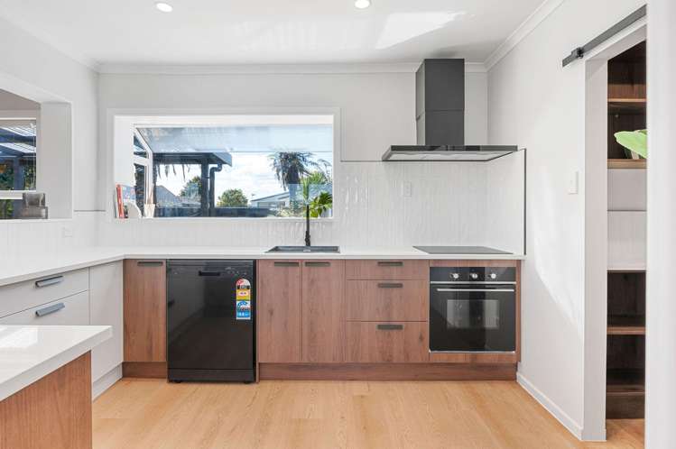 152 Sandwich Road Saint Andrews_6