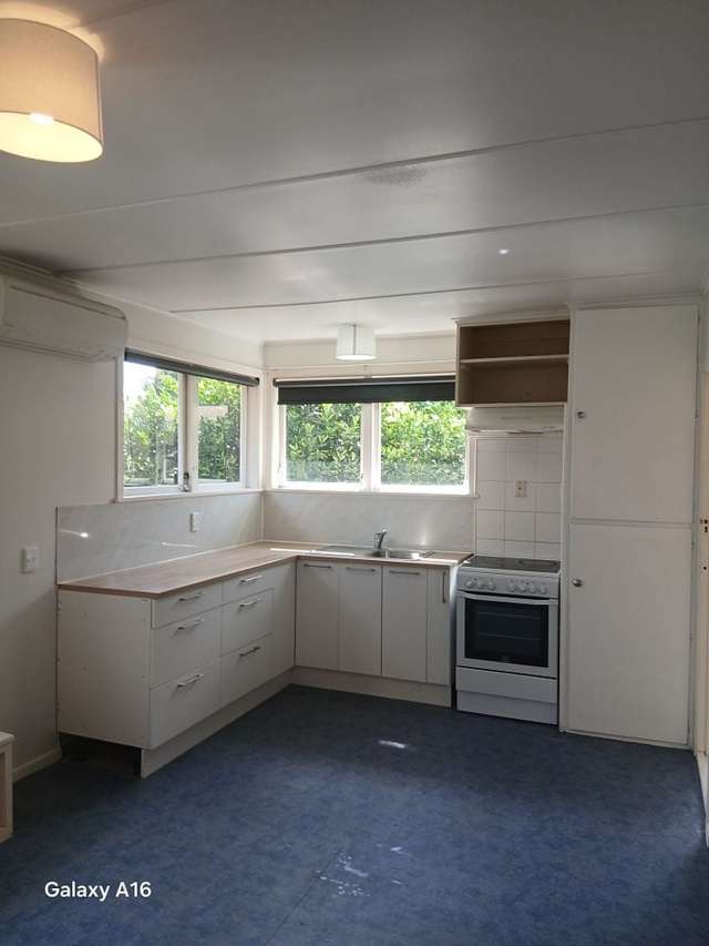 11 London Street Pukekohe_1