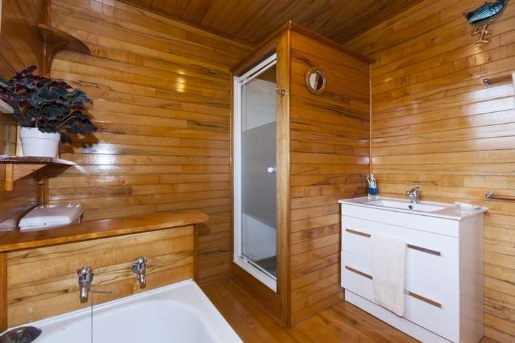 47 Menin Road Raumati South_6