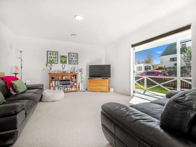 5 Carlyle Street Leamington_6