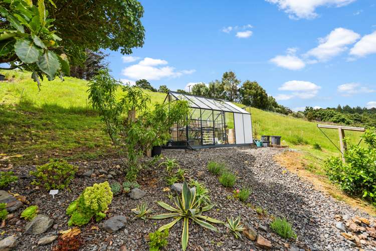 140 Mititai Road Mangapai and Surrounds_18